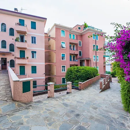 Appartamento Joivy Bright 2-bedroom Flat With Terrace Near The *