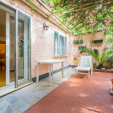 Joivy Bright 2-bedroom Flat With Terrace Near The *