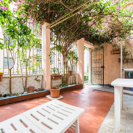 Joivy Bright 2-bedroom Flat With Terrace Near The Rapallo