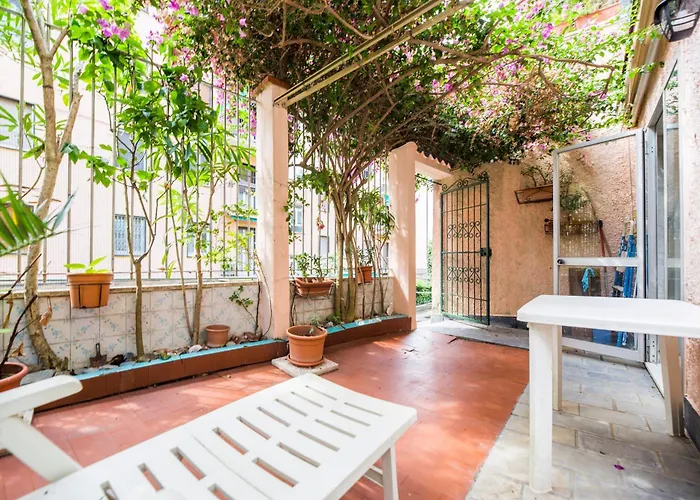 Joivy Bright 2-bedroom Flat With Terrace Near The Rapallo