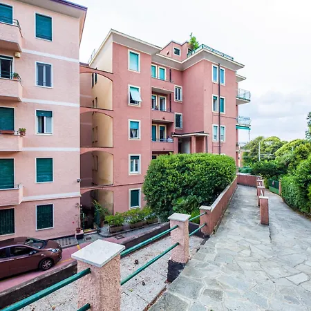 Joivy Bright 2-bedroom Flat With Terrace Near The * Rapallo