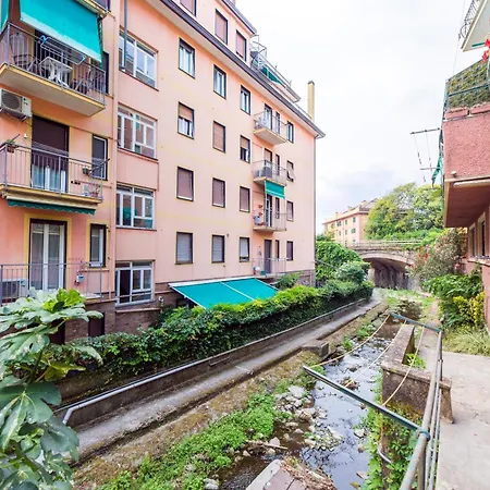 Apartment Joivy Bright 2-bedroom Flat With Terrace Near The Rapallo