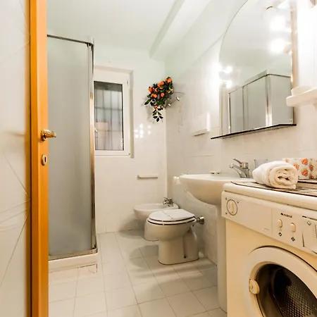 Joivy Bright 2-bedroom Flat With Terrace Near The *