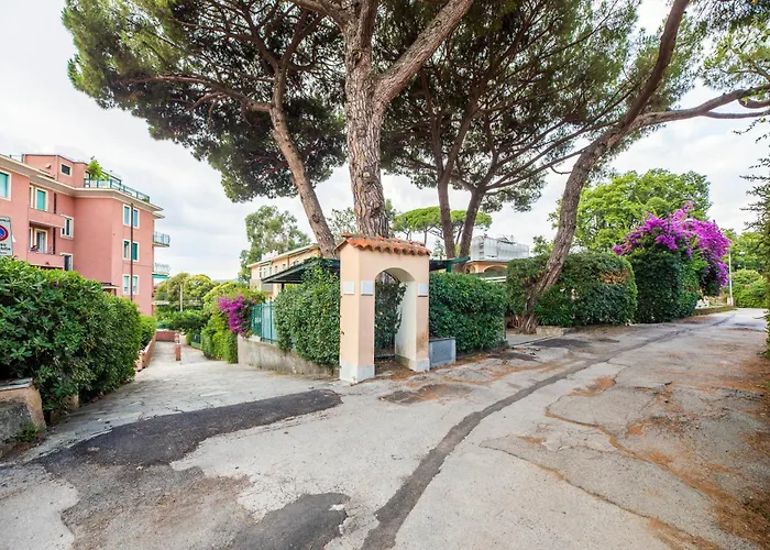 Joivy Bright 2-bedroom Flat With Terrace Near The